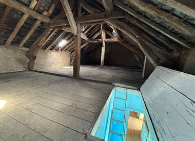 Maison 8 Pièces 145 m²