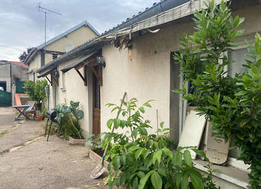 Immeuble 180 m²