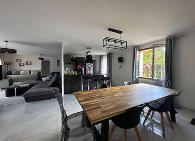 Maison 7 Pièces 165 m²