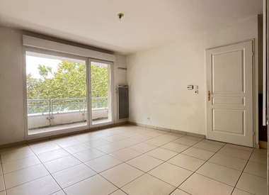 Vente Appartement ORLEANS 38m² 84303T Appartement 2 Pièces 38 m²