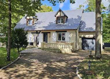 Maison 8 Pièces 141 m²