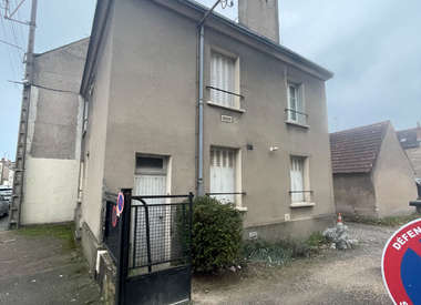 Immeuble 4 Pièces 82 m²