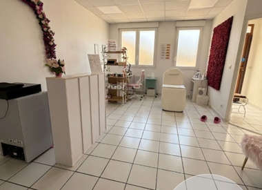 Local professionnel 55 m²