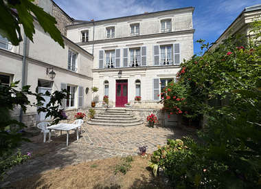 Maison 17 Pièces 245 m²