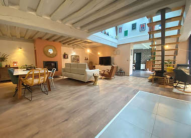 Appartement 6 Pièces 152 m²