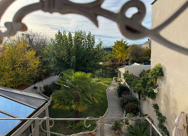 Maison 8 Pièces 181 m²