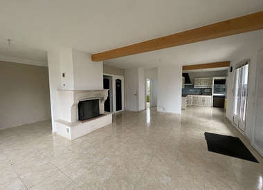 Maison 6 Pièces 171 m²