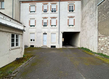 Immeuble 14 Pièces 335 m²