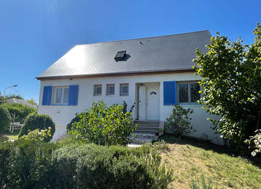 Maison 8 Pièces 150 m²