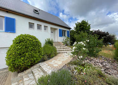 Maison 8 Pièces 150 m²