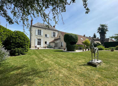 Maison 8 Pièces 204 m²