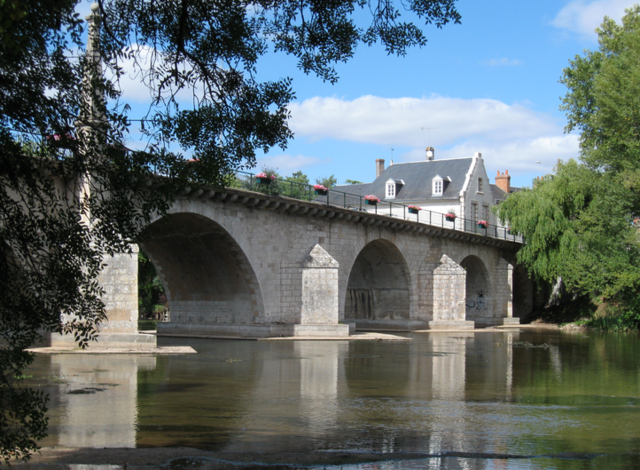 ST pryvé St Mesmin